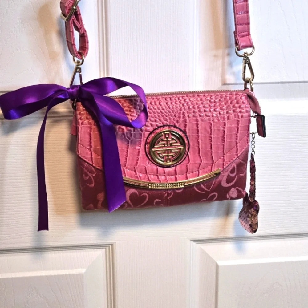 Pink Crossbody Purse with multiple compartments